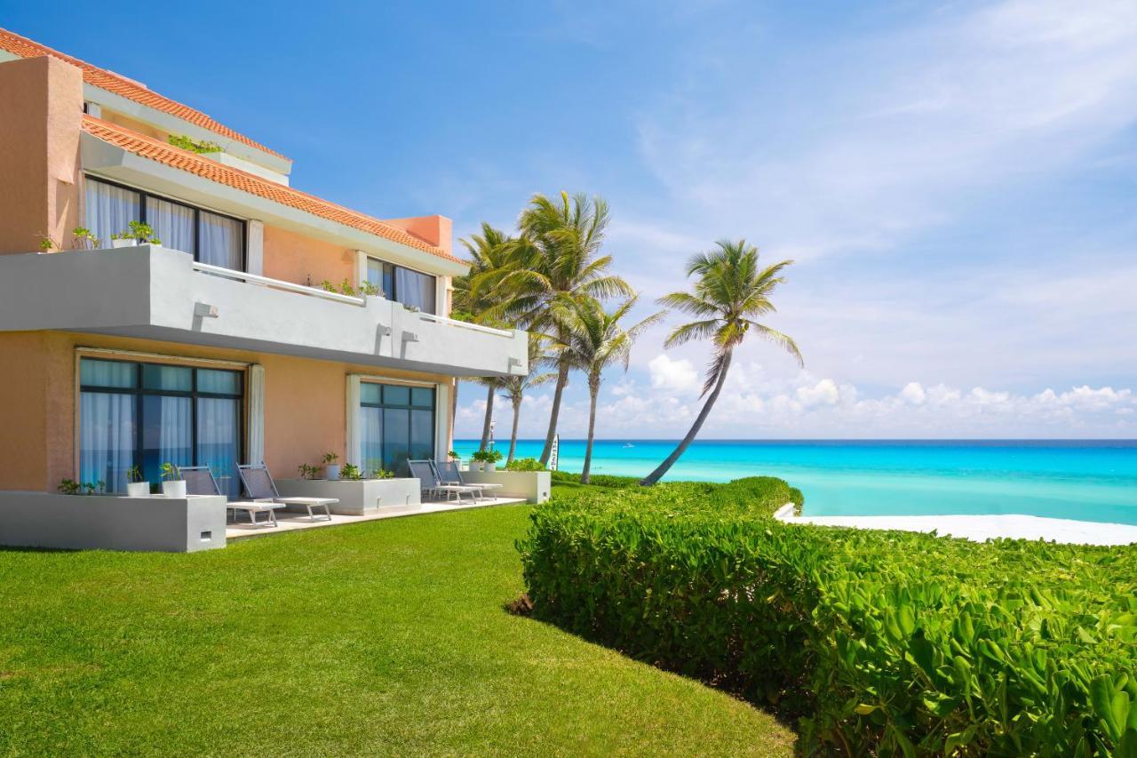 Three-Bedroom Family Villa Two King Beds Two Double Beds Balcony Non-Smoking